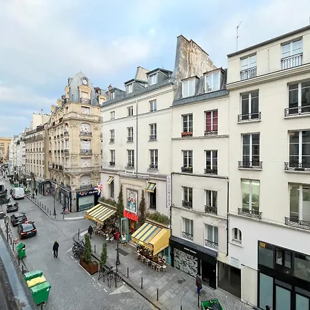 Apartment Urbanflat 209 - Beautiful In The Center Of